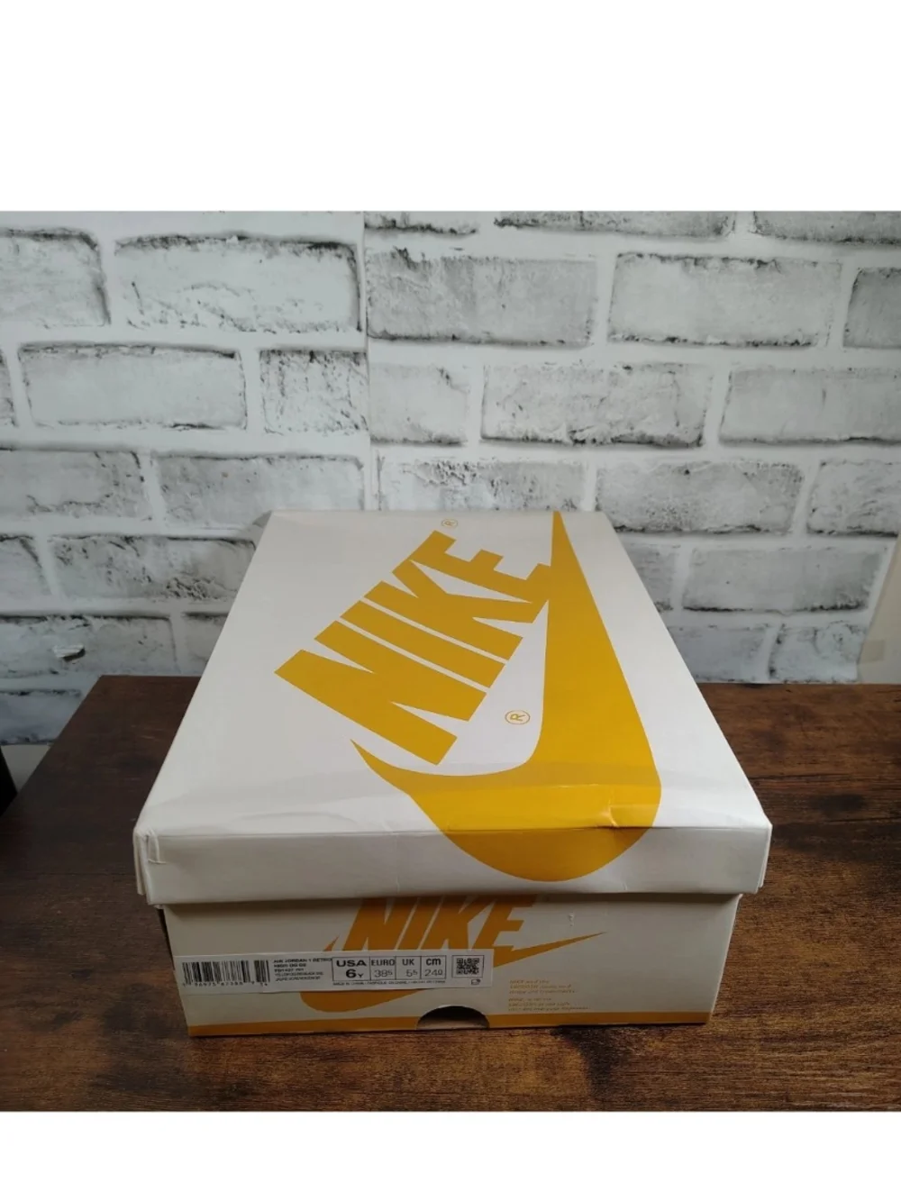 Nike Air Jordan 1 Retro High OG Yellow Ochre Men's
